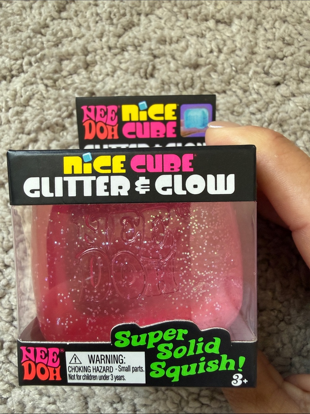 Nice Cube Glitter & Glow Super Solid Squish - Pink